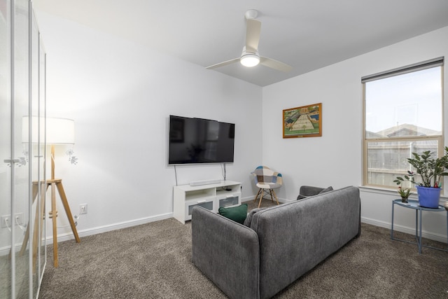 9657 Alderleaf Trl, Fort Worth, TX 76036 - carpeted living room featuring baseboards and a ceiling fan