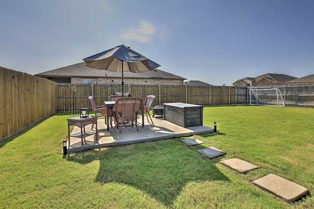 9657 Alderleaf Trl, Fort Worth, TX 76036 - fenced backyard featuring a patio area