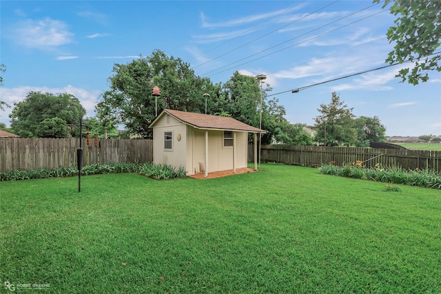 189 India Dr, Shreveport, LA 71115 - fenced backyard featuring a shed