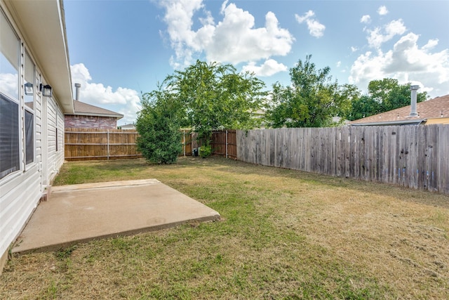 8732 Hunters Trl, Fort Worth, TX 76123 - fenced backyard featuring a patio area