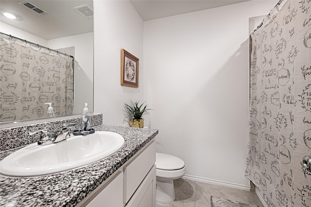 1773 Courage Crk, Crandall, TX 75114 - full bath featuring vanity, curtained shower, and tile patterned floors