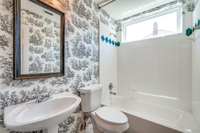6001 Autumn Way, Mckinney, TX 75072 - full bathroom with wallpapered walls and  shower combination