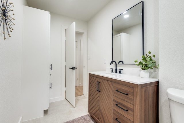 826 Nash St, Rockwall, TX 75087 - bathroom with vanity and toilet
