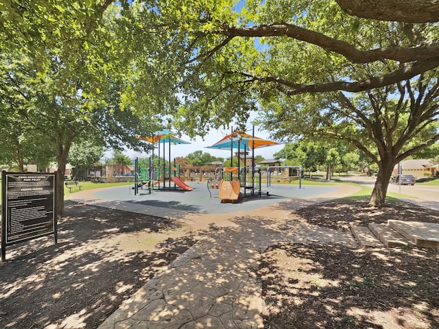 8600 La Quinta Ln, Mckinney, TX 75070 - view of community play area