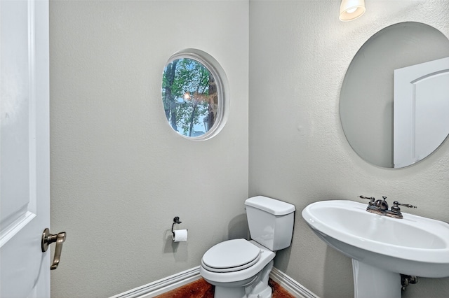 109 Lauren Ln, Pottsboro, TX 75076 - half bathroom with toilet and a sink