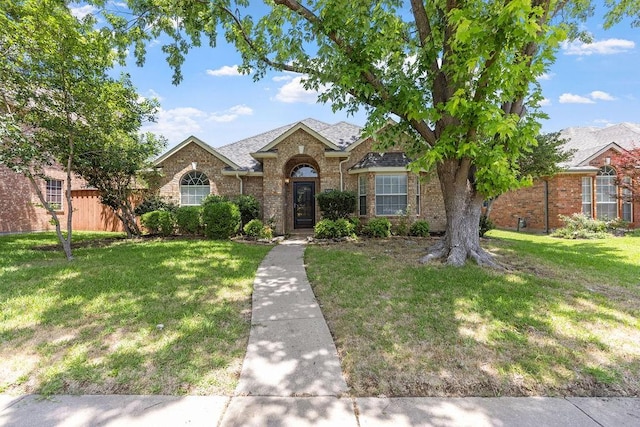 5006 Baton Rouge Blvd, Frisco, TX 75035 - traditional-style house featuring brick siding