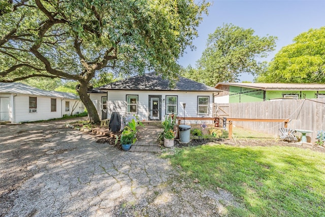 1020 Water St, Waxahachie, TX 75165 - rear view of property featuring a patio