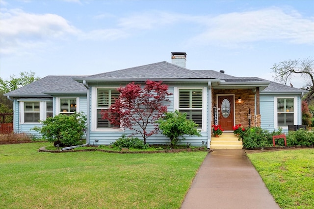 1121 W 3rd Ave, Corsicana, TX 75110 - bungalow-style home featuring a chimney, a front yard, and a shingled roof