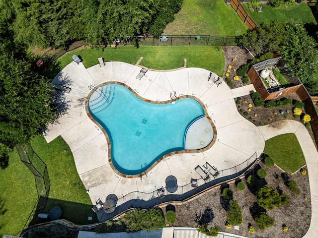 641 Woodridge Dr, Oak Point, TX 75068 - aerial view of a pool