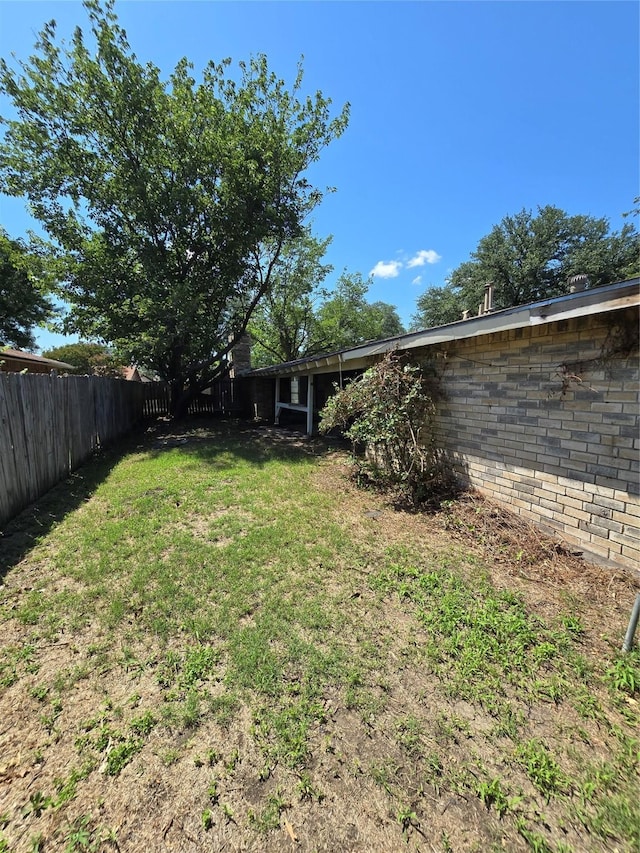 3706 Greenhill Ln, Grand Prairie, TX 75052 - view of fenced backyard