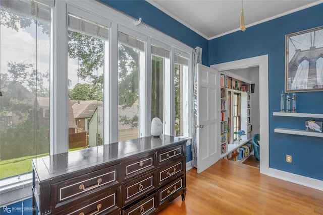 539 Atkins Ave, Shreveport, LA 71104 - spacious closet with wood finished floors