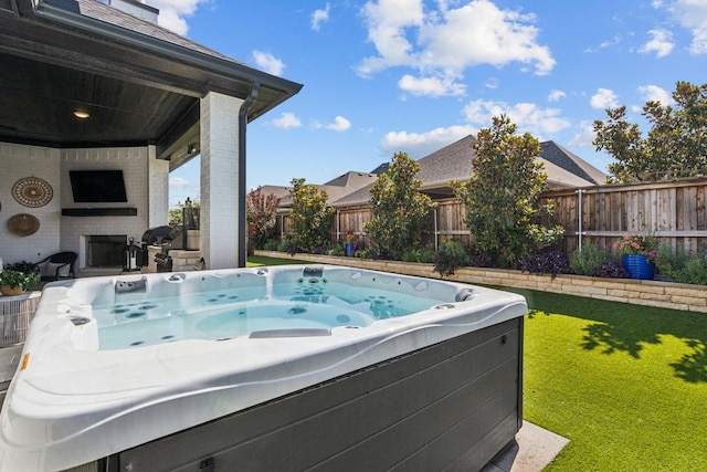 7709 Waterside, The Colony, TX 75056 - view of pool featuring a hot tub