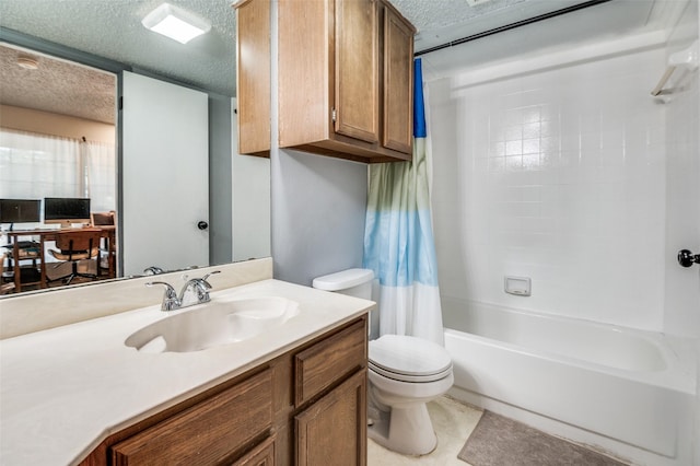 2407 Northlake Ct, Irving, TX 75038 - full bath featuring a textured ceiling, vanity, and shower / bathtub combination with curtain