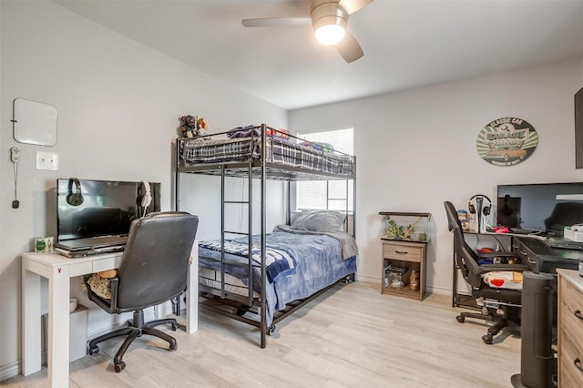 397 Flat Rock Rd, Azle, TX 76020 - bedroom with a desk, light wood-style flooring, and a ceiling fan