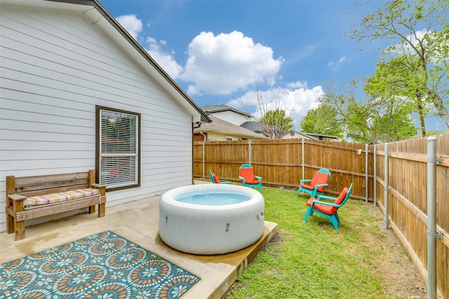 2019 Mcbroom St, Dallas, TX 75212 - fenced backyard featuring a patio area