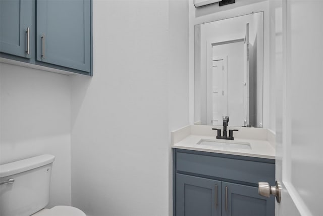 510 Woodrow Ave, Fort Worth, TX 76105 - bathroom featuring toilet and vanity