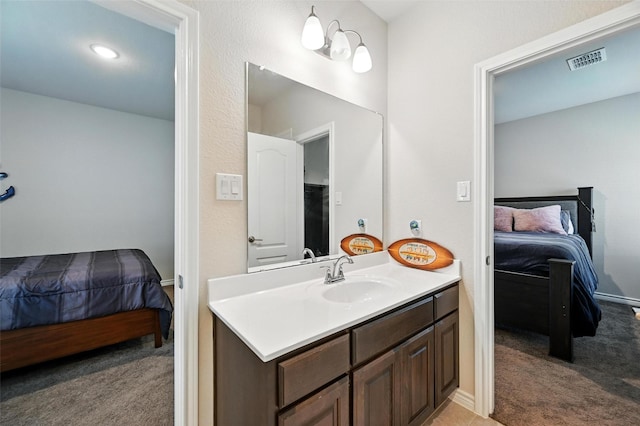 2711 Fleur De Lis Ln, Grand Prairie, TX 75054 - bathroom with ensuite bath and vanity