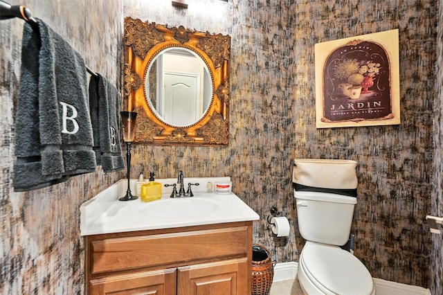 2711 Fleur De Lis Ln, Grand Prairie, TX 75054 - bathroom featuring vanity and toilet