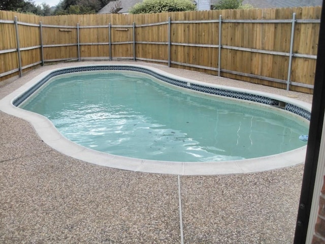 2017 Greenfield Ln, Allen, TX 75013 - view of pool with a fenced backyard