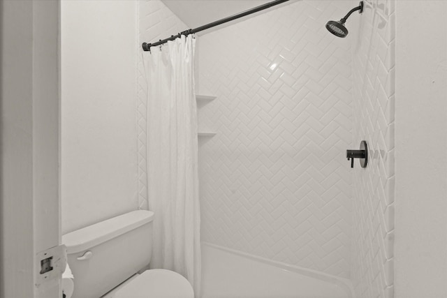 5305 Fleetwood Oaks Dr Unit 274, Dallas, TX 75235 - full bathroom with toilet