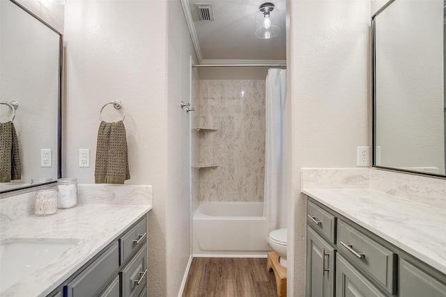 3025 Friendswood Dr, Arlington, TX 76013 - bathroom with vanity, wood finished floors, shower / bath combo, and crown molding