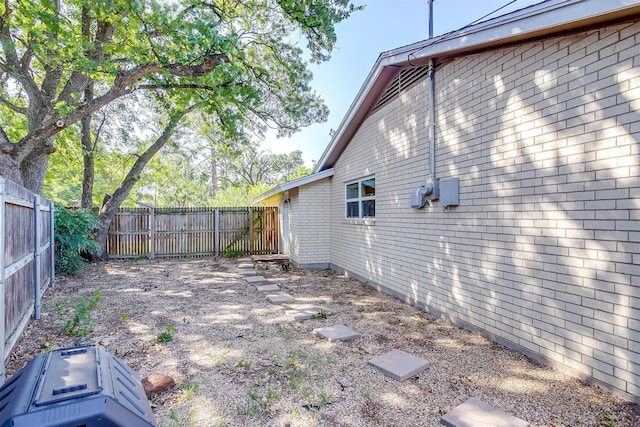 3025 Friendswood Dr, Arlington, TX 76013 - view of fenced backyard