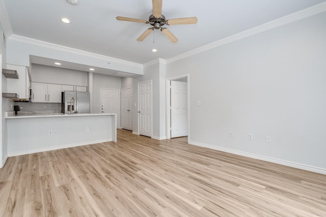 3102 Kings Rd Unit 2104, Dallas, TX 75219 - unfurnished living room with ornamental molding, light wood-style floors, a ceiling fan, and recessed lighting