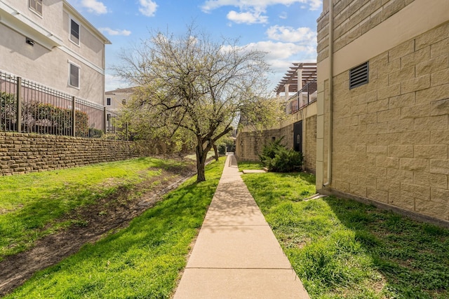 3102 Kings Rd Unit 2104, Dallas, TX 75219 - view of yard