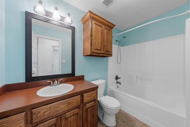 708 Sapphire Blvd, Hewitt, TX 76643 - full bath with bathtub / shower combination and vanity