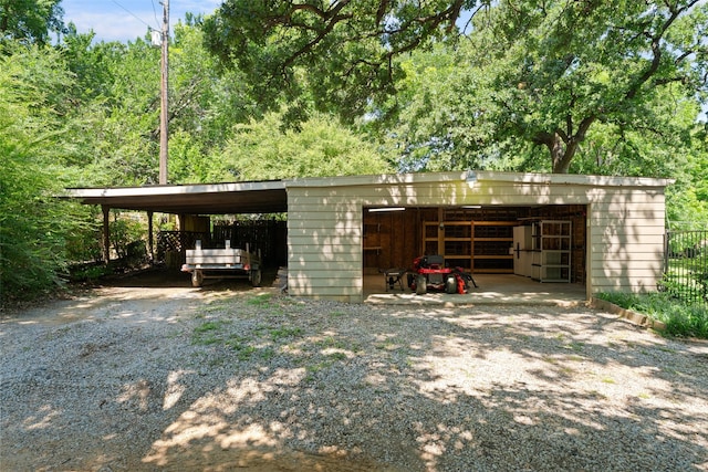 1227 N Irving Heights Dr, Irving, TX 75061 - view of pole building