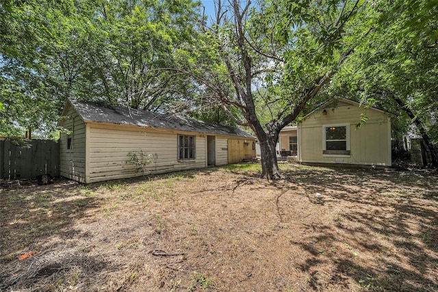 1205 Ashleman St, Bellmead, TX 76705 - view of yard
