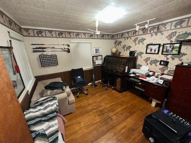 4411 Marigold Trl, Mesquite, TX 75150 - office area featuring a ceiling fan, wood finished floors, and wallpapered walls