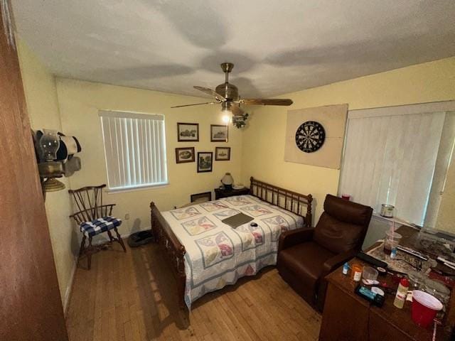 4411 Marigold Trl, Mesquite, TX 75150 - bedroom featuring wood finished floors and ceiling fan