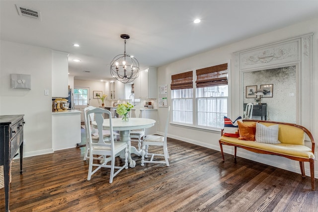 4321 El Campo Ave, Fort Worth, TX 76107 - dining area featuring dark wood-style flooring, a chandelier, and recessed lighting
