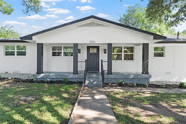 3501 Alta Vista Dr, Waco, TX 76706 - view of front of home with covered porch and brick siding