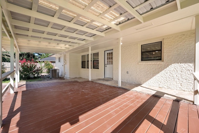 1205 Columbia Cir, Corsicana, TX 75110 - view of wooden deck