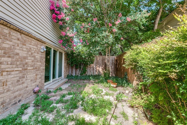 7450 Holly Hill Dr Unit 115, Dallas, TX 75231 - view of yard