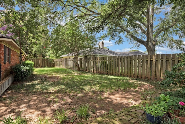 824 Captain Shreve Dr, Shreveport, LA 71105 - view of fenced backyard