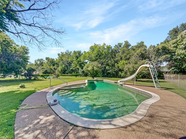 5941 Ten Mile Bridge Rd, Fort Worth, TX 76135 - view of pool with view of wooded area