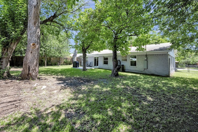 5125 Susan Lee Ln, North Richland Hills, TX 76180 - view of fenced backyard