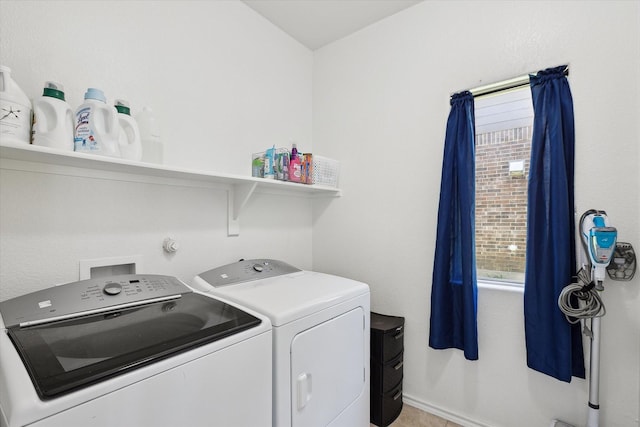 616 Cameron Way, Azle, TX 76020 - washroom featuring washer and dryer and healthy amount of natural light