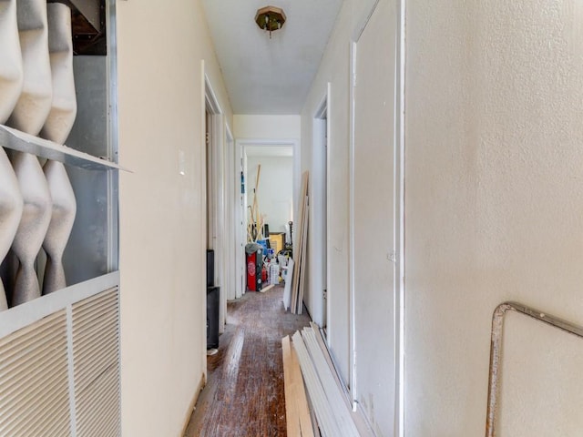 1405 NE 37th St, Fort Worth, TX 76106 - hall with wood finished floors