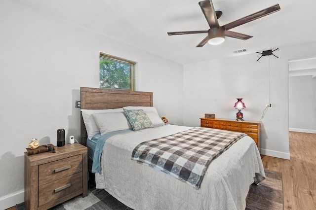 1204 Maxfield St, Bellmead, TX 76705 - bedroom featuring light wood-type flooring and a ceiling fan