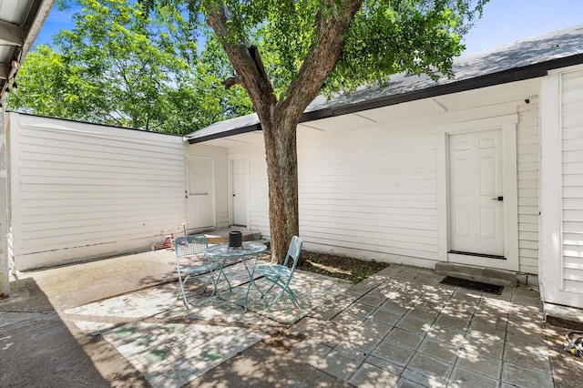 1204 Maxfield St, Bellmead, TX 76705 - view of patio / terrace