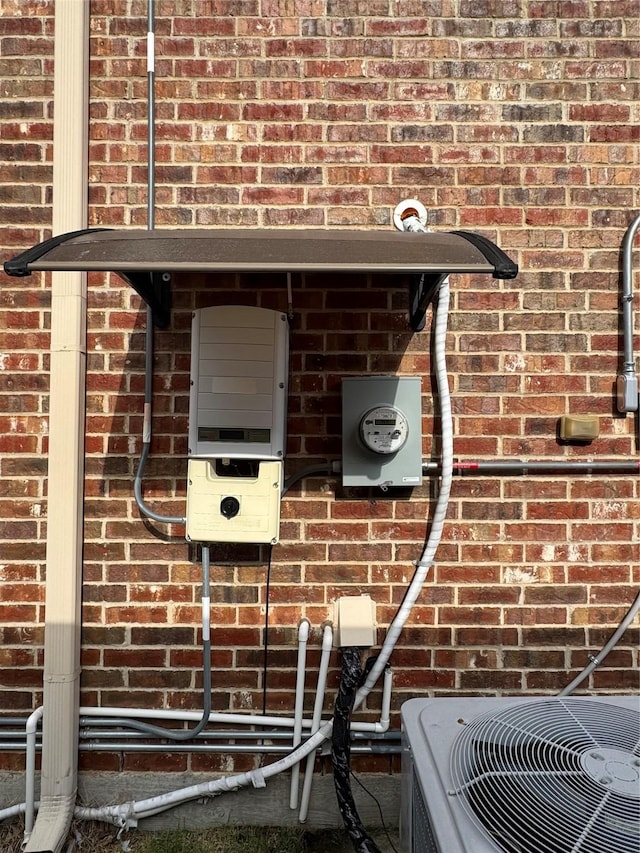 484 Harding Ln, Lavon, TX 75166 - exterior view of brick siding and related energy utilities
