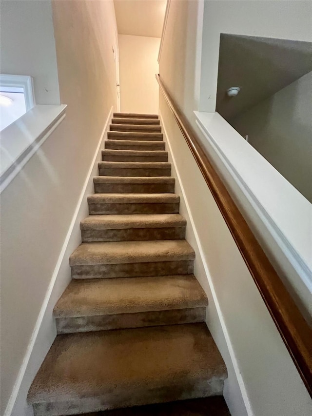 484 Harding Ln, Lavon, TX 75166 - view of stairway