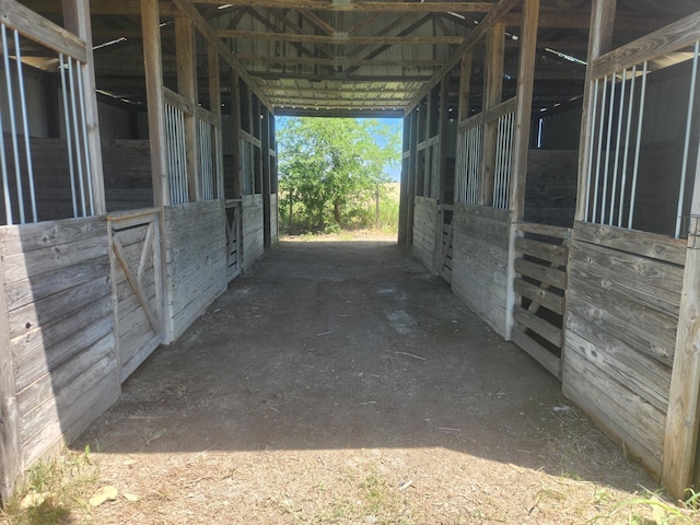 11440 Mitchell Cir, Ponder, TX 76259 - view of horse barn