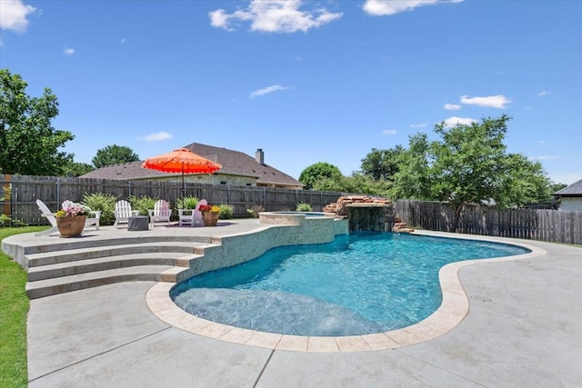 400 Wycliff Dr, China Spring, TX 76633 - view of pool with a patio area, a fenced backyard, and a pool with connected hot tub