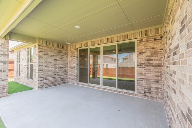 213 Navajo Trl, Alvarado, TX 76009 - view of patio / terrace