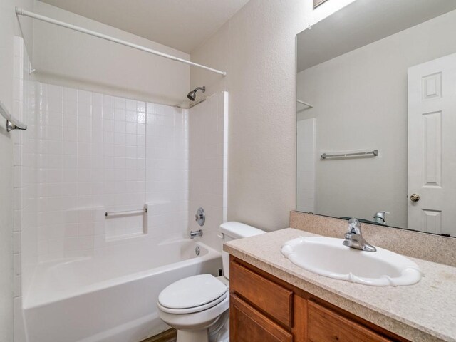 131 Freedom Trl, Forney, TX 75126 - bathroom with vanity and tub / shower combination